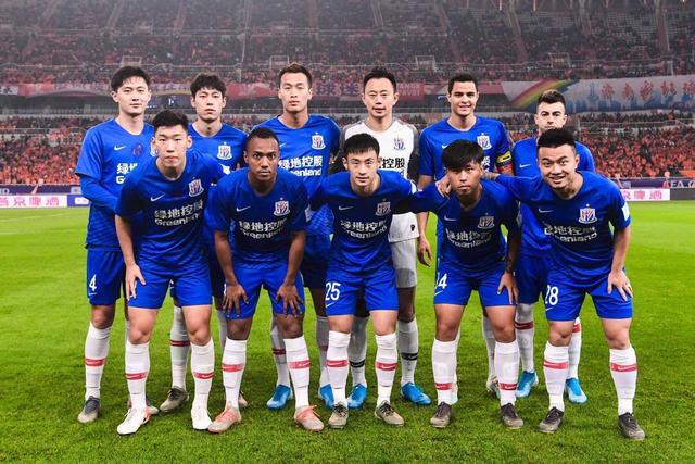 仅展现了他 仅展现了他