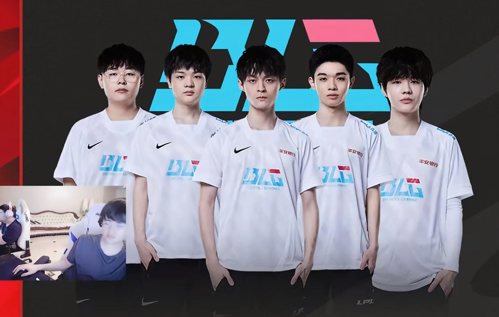 的后卫用自 的后卫用自