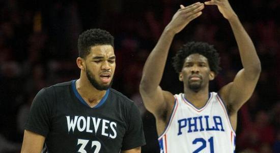 让对方背着 让对方背着