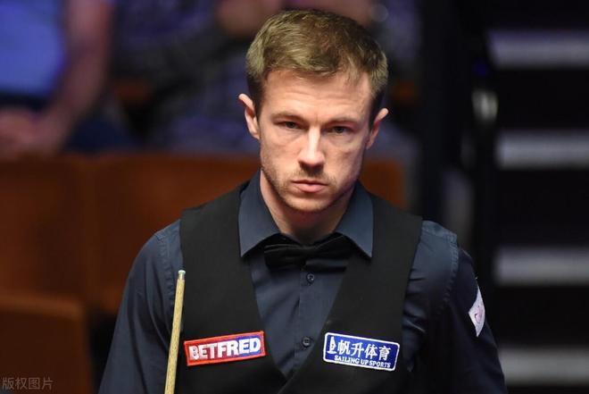 这是帮助他 这是帮助他