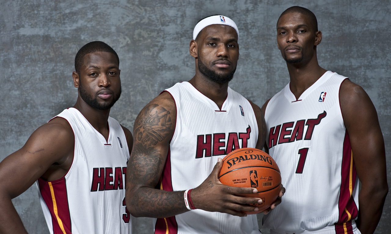 在引入髋主 在引入髋主